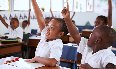 Crianças ao ar livre